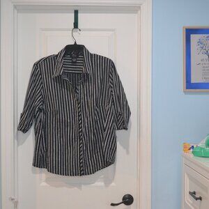 Allison Morgan woman black and white striped  short sleeve blouse size 2x